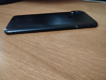 islenmis tvler: Xiaomi Mi A2, 64 GB, rəng - Qara, 
 Qırıq — 6