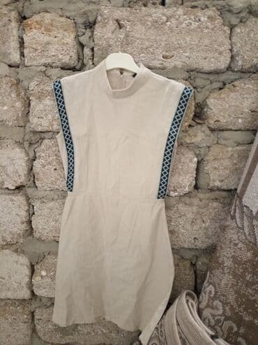 детская рубашка под запонки: Geyimlərin hər biri 50 qəpikdi. Uşaq və yeniyetmələr üçün geyimlər — 19