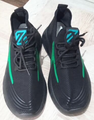 barya ayakkabı: Hər biri 20 azn — 2