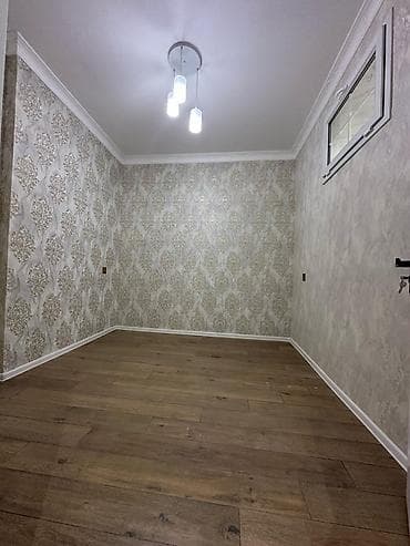 8 ci mikrorayon satilan evler: 3 otaqlı, Yeni tikili, 78 kv. m — 4