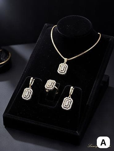 Qadın ayaqqabıları: Zərif zinyət dəsti – kolye, sırğalar və üzük - Dizayn — 4