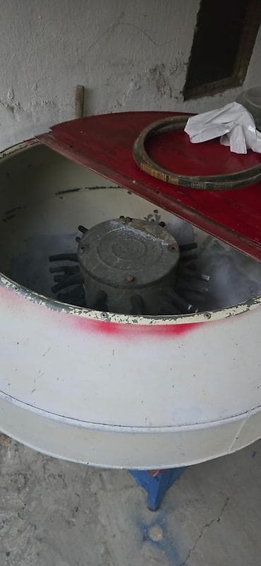 Kənd təssərüfatı avadanlığı: Təmiz fabrik malıdır. İşləkdir, heç bir problemi nasazlığı yoxdur. 30 — 2