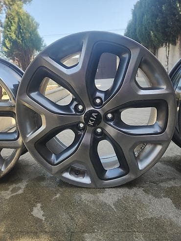 masin cixolari: İşlənmiş Disk Kia R 19 — 2