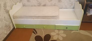 sade mebeller: Oğlan və qız üçün, Dördbucaq, Beşik, Dəstsiz, Matrassız, Yellənmə mexanizmsiz — 8