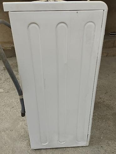 su qizdircisi: Paltaryuyan maşın Indesit, 5 kq, İşlənmiş, Avtomat, Qurutmasız — 2