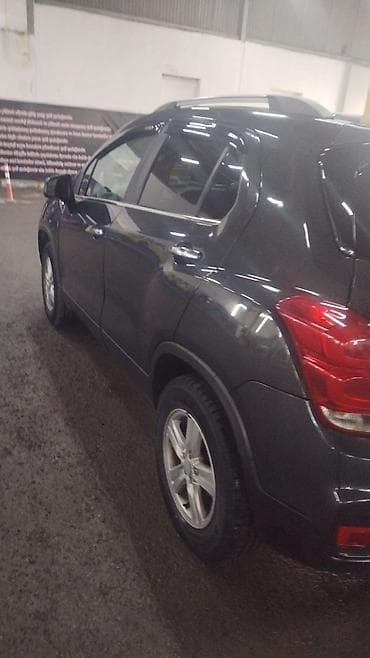 sevrolet aveo: Chevrolet Tracker: 1.4 l | 2016 il 198000 km Krossover — 7