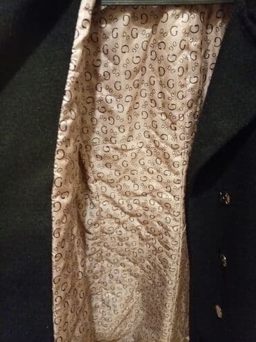 kəsilmiş əl şəkilləri: Qara palto hec bir defekti yoxdur. Ela veziyyetdedir. Geyinilmir ona — 4