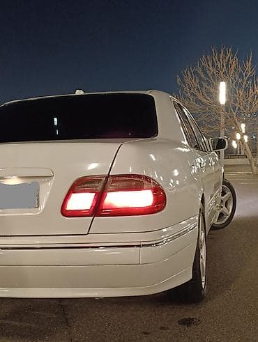 Ehtiyat hissələri: Mercedes-Benz E 270: 2.7 l | 2001 il Sedan — 2