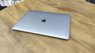 apple xr: Apple MacBook, 15.4 ", Intel Core i7, 512 GB — 3