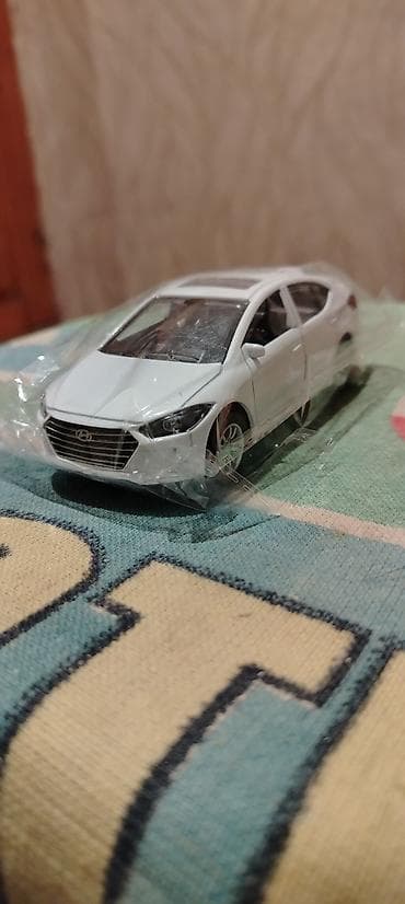 Oyuncaqlar: Wekilde Gorduyunuz Balaca Demir Hunday Elantra Ag Rengi Satiram.Tezedi — 7