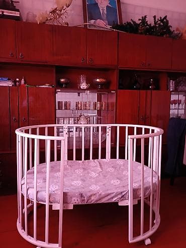 kamot mebel: Oğlan və qız üçün, İşlənmiş, Yumru, Beşik, Matras ilə, Yellənmə mexanizmsiz — 2