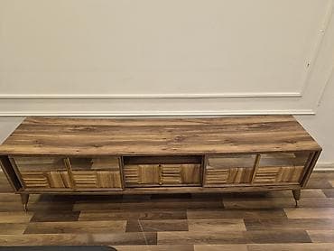 alcipan tv stand: Yeni, Düz TV altlığı, Polkalı, Şüşəli, Türkiyə — 3
