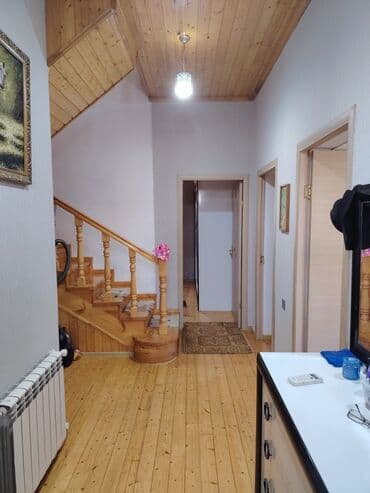 xankendide kiraye evler: Məzmunlu, işıqlı və səliqəli mənzil. Taxta tavan və döşəmələr, zövqlü — 6