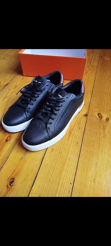 65 manata alinib birdefe geyinilib unvan maştaga 45 ölcu