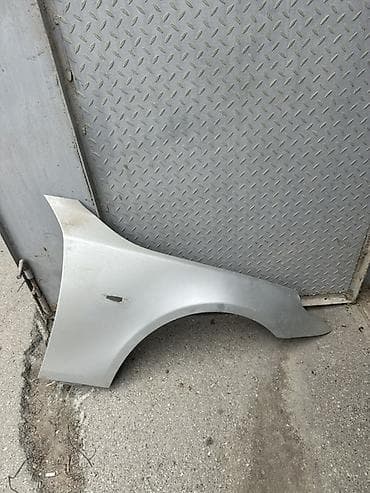 Sağ ön, BMW E60