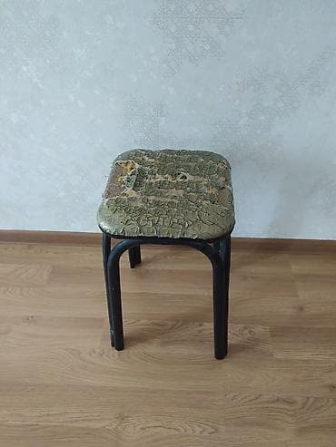 açılan stul: Bərk tabletkadir.ùstù bir az cirilib - Material: möhkəm metal — 1