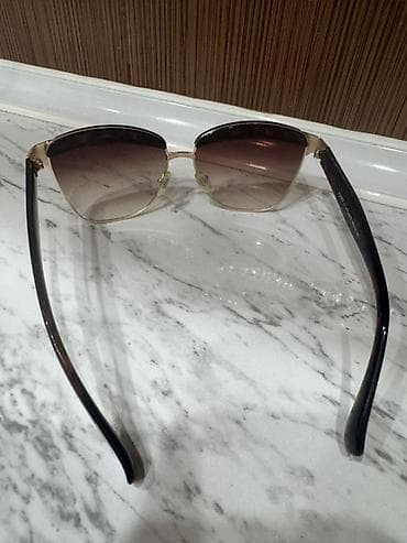 Şəxsi əşyalar: Gün eynəyi — 6