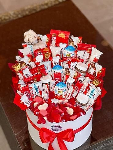 Şirin hədiyyə qutuları – plyuş oyuncaq + şirniyyat seçimi İstədiyiniz — 8