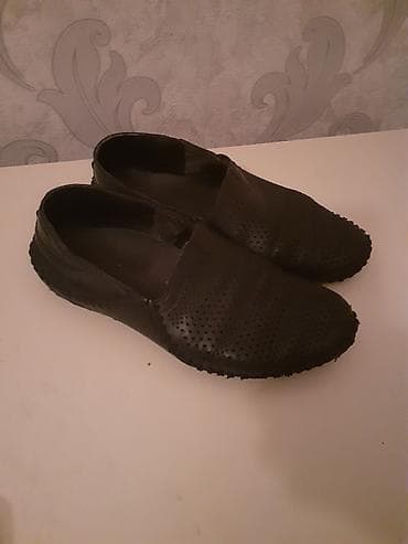 tebii deri: Gencede satilir tebbi deri mokasin kecen il 68 azn almisdim cox rahat — 2