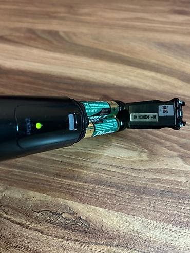 hp laptop fiyatları: Shure(şur) PGX4 mikrofon original
işlək vəziyyətdə — 5