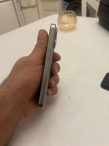 irşad ucuz telefonlar: IPhone 15 Pro, 128 GB, Natural Titanium — 2