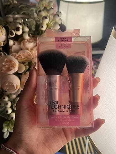 Real Techniques by Sam & Nic – Mini Fırça Duyosu (Face + Cheek) - — 1