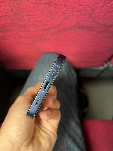 flash kart: IPhone 12, 64 GB, Jet Black, Simsiz şarj, Face ID — 3