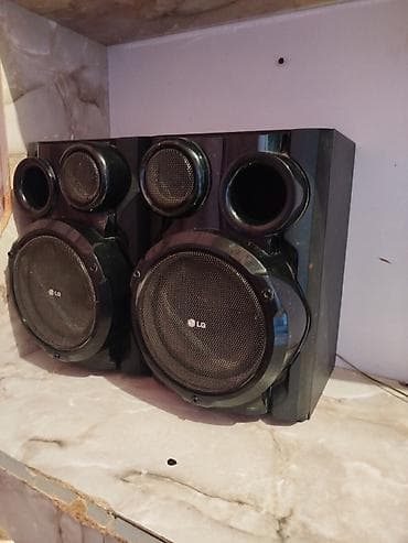 Musiqi mərkəzləri: LG Kolonka, Növ - Akustik, rəng - Qara — 1