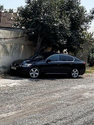 Lexus GS: 3 l | 2005 il Sedan