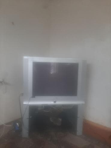 samsung 55q67: İşlənmiş Televizor Samsung LED ekran 82" 8K (7680x4320), Ödənişli çatdırılma — 2