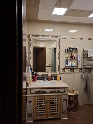 ucuz tavalar: Üstü qapalı kabina, Künc üçün — 4
