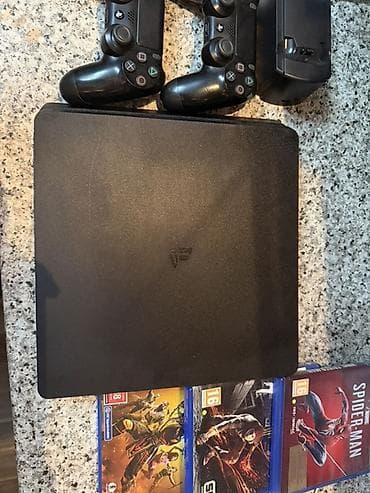 PS4 (Sony Playstation 4): Sony PlayStation 4 Slim komplekti • Konsol: PS4 Slim (Sony), qara — 2