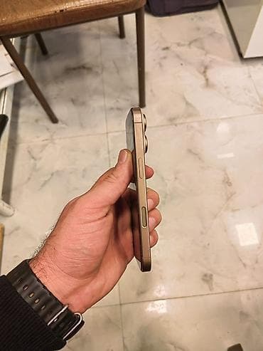 iphone 5s plata satiram: IPhone 16 Pro, 256 GB, Qızılı, Face ID — 3
