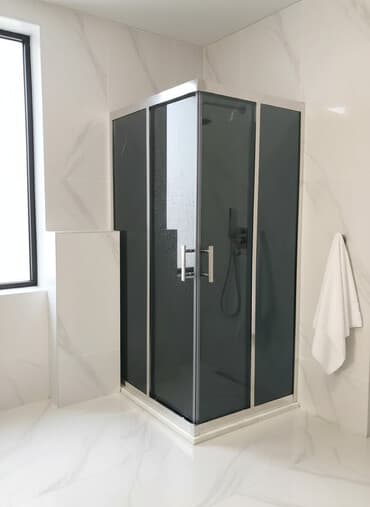 şveller qiyməti: Duş kabinlar. istənilən ölçüdə var və münasib qiymətədir hamısı — 1