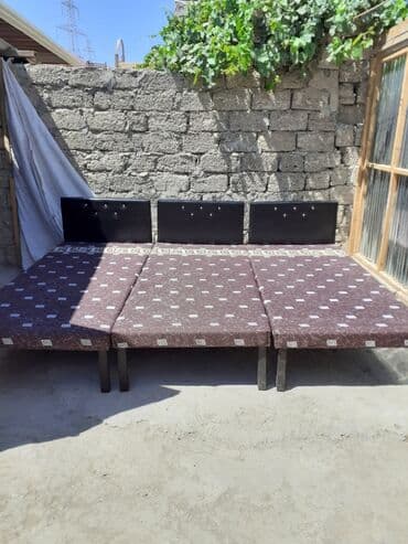 taxt 2 ci el: Çarpayılar
Taza — 1