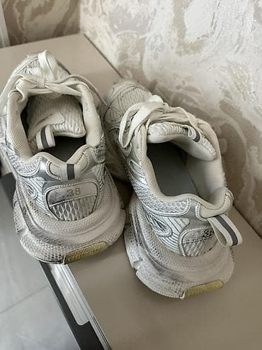 brend qadın geyimleri: Balenciaga Track Sneaker – ağ/gümüş rəng çaları Bir iki defe geyinilib — 3