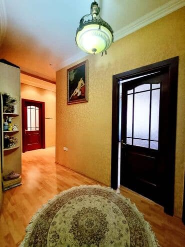 sarayda yeni tikili binalar: 3 otaqlı, Yeni tikili, m. Neftçilər, 110 kv. m — 11