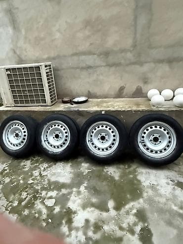 teker traktor: 4 ədəd avtomobil diski və şini komplekti Opel Astra üstünde açmışam — 1