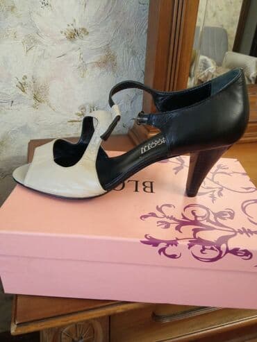 qadın vyetnamkaları: Ölçü: 40, rəng - Bej, Yeni — 1