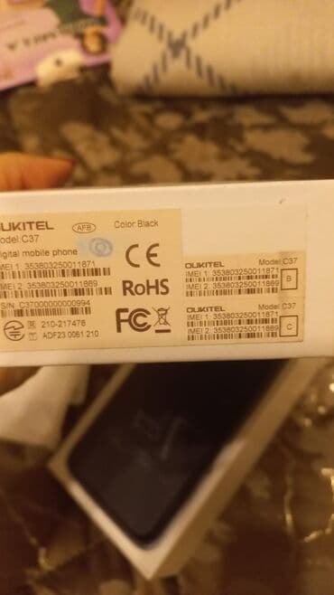 телефон fly cirrus 9: OUKITEL C37 smartfon - Ekran: 6.6 düym FHD+ - Şəbəkə: 4G - — 4