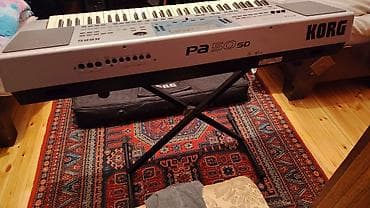 Musiqi alətləri: Sintezator kork pa50 çox yaxşı vəziyyətdə 800 manata satıram real — 10