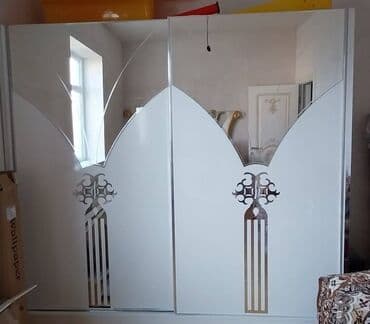 şlaf: Qarderob, paltar dolabı — 1