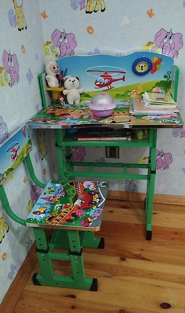 tavan fiqurlari sekilleri: Uşaq üçün masa-stul dəsti - Rəngarəng, cizgi obrazlı dizayn: masaüstü — 1