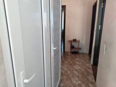 8 ci mikrorayon 3 otaqli evler: Bakı, 3 otaqlı, Köhnə tikili, m. Xalqlar Dostluğu, 90 kv. m — 5