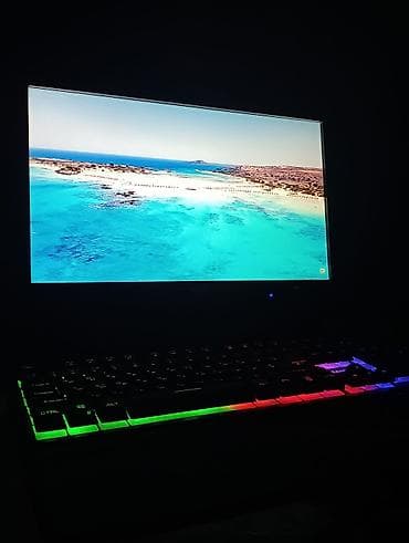 ipad mini 5 32gb: Masaüstü kompüter seti üstündə verilir: 1 mouse aula Gaming RGB — 3