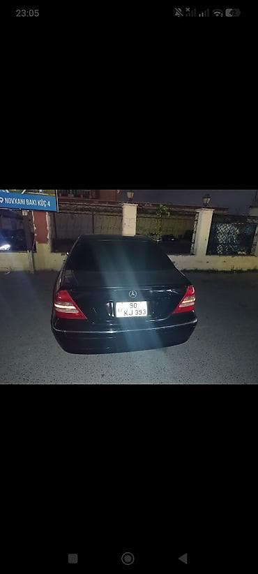 mersedes qapi: Mercedes-Benz C 240: 2.6 l | 2001 il Sedan — 2