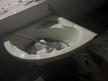 caqquzi: Künc tipli akril hidromassaj vannası (jacuzzi) – üçbucaq/künc forması — 2