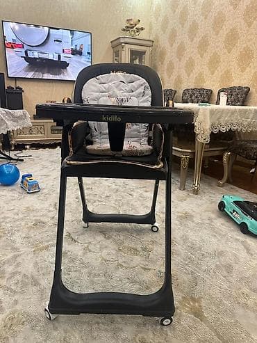 Kidilo uşaq yemək kreslosu - Rəng: qara-qızılı detallarla - Yumşaq — 1