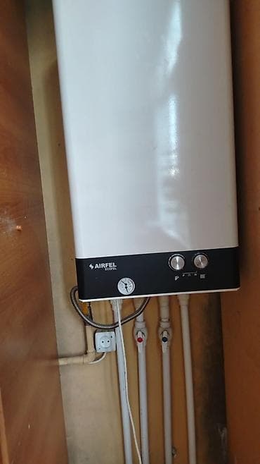 Airfel Ecofel divar tipli qaz kombisi cox yaxsi veziyyetdedi 24kw