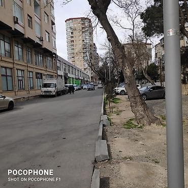 Nərimanov metrosunun yanında Təbriz küç 87 .A.M Cümə25 küç stomotoloji — 8
